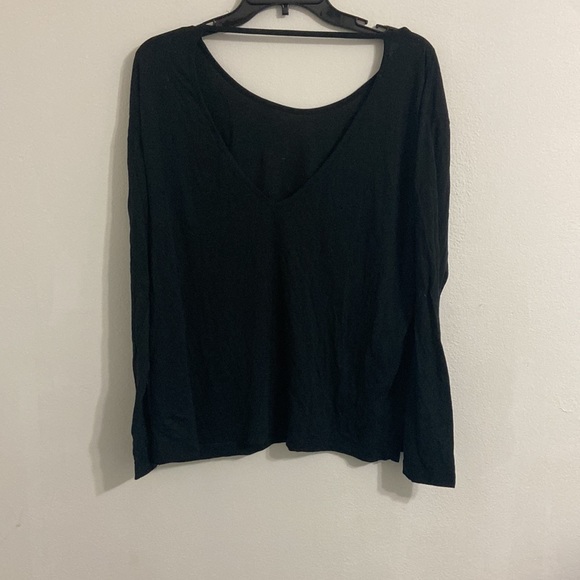 Blouse - Picture 2 of 2